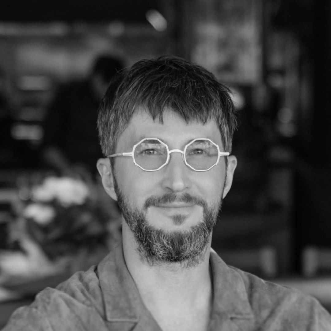 Дмитрий Романов