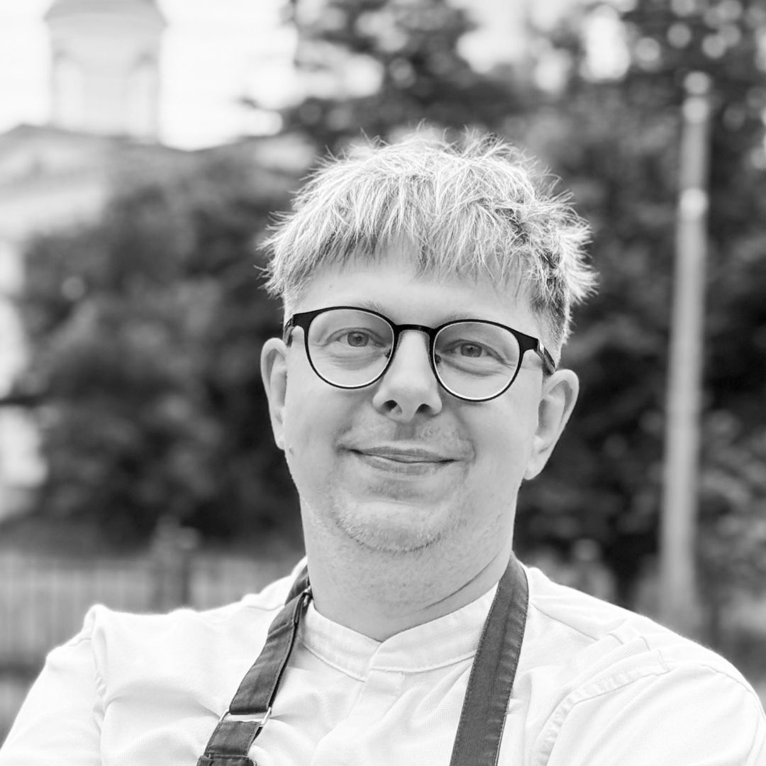 Василий Ратнер